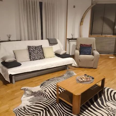 Piso Molly Διαμέρισμα León
